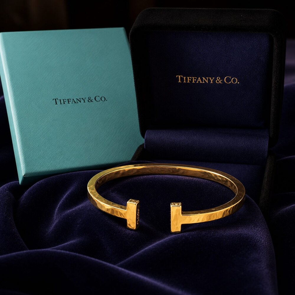 TIFFANY&CO Timeless Bracelet Style 2 | New with Box - Picture 5 of 9
